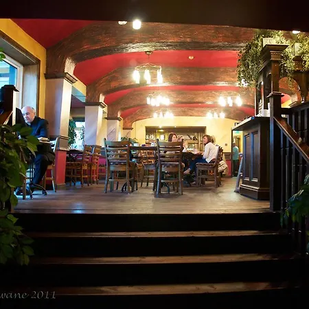 Inn The Roundabout Mallow