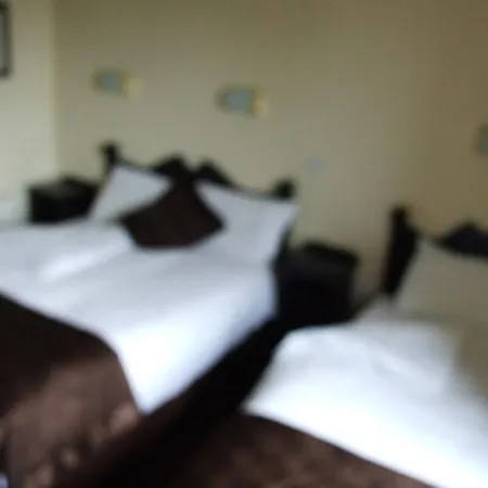 Inn The Roundabout Mallow
